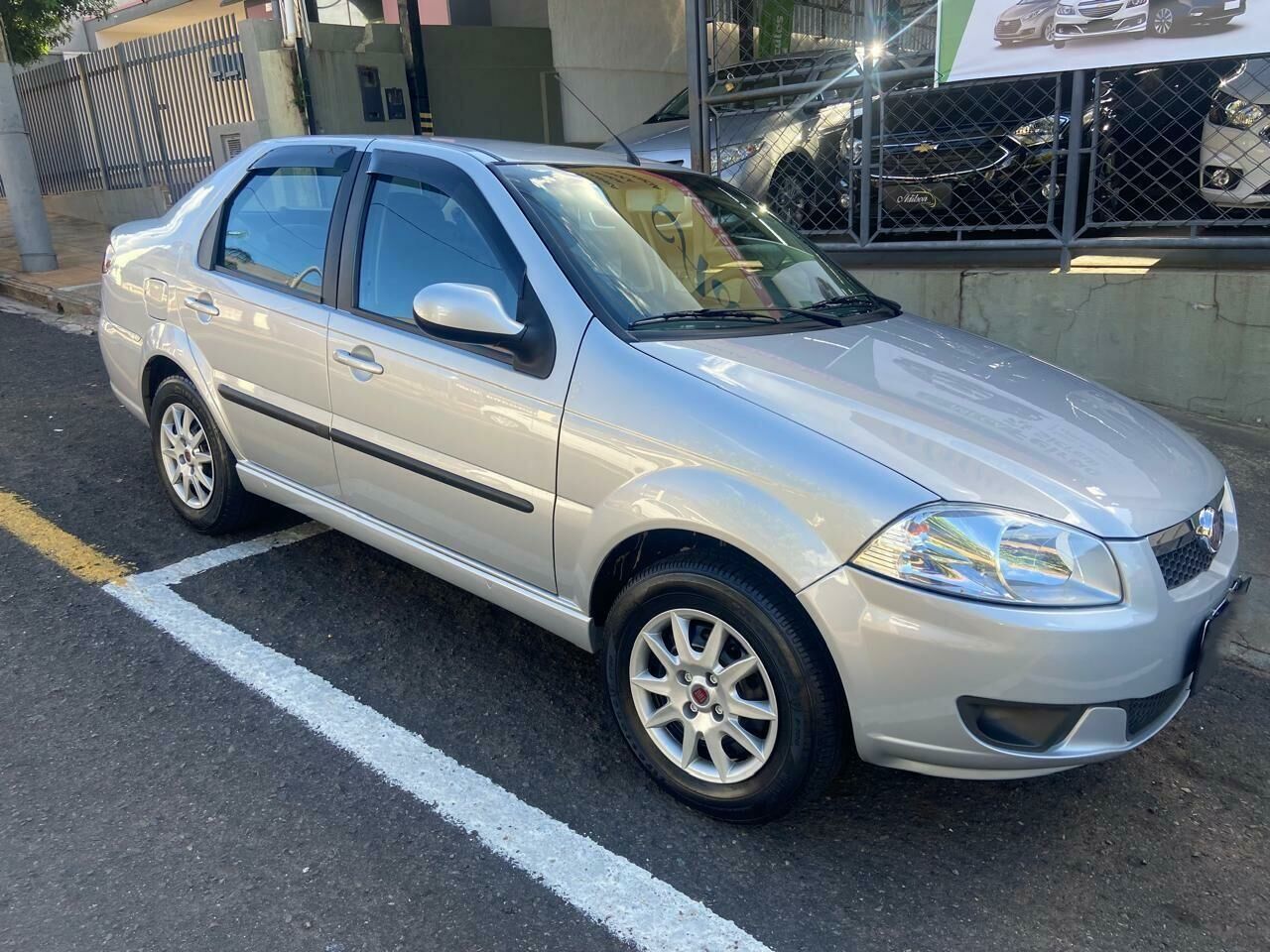 Imagem do veículo  FIAT SIENA EL 1.4